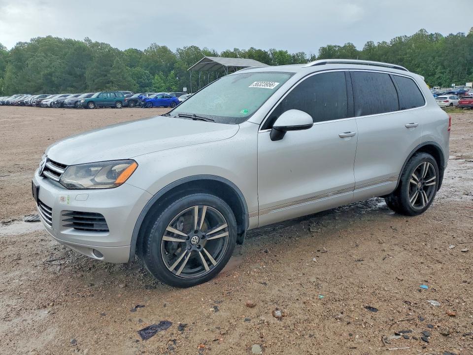 2012 Volkswagen Touareg VIN WVGFF9BP2CD002994 COPART salvage auction — REAR END, Va - Cert Of Title - Salvage, sold $925 on 2026-07-06 (photo 1)