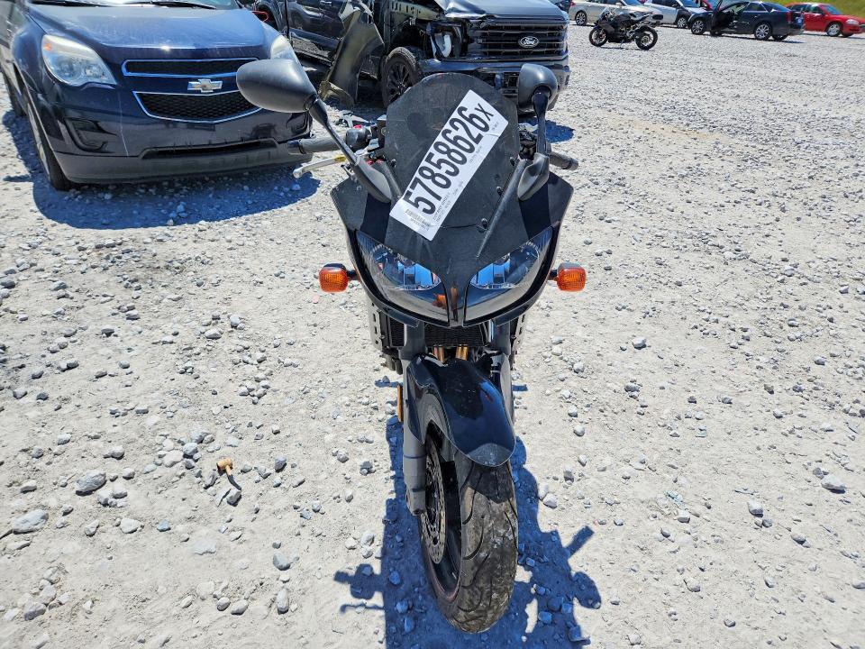 2001 Yamaha Fzs10 VIN JYARN07E41A000410 COPART salvage auction — REAR END, IL - DEALER ONLY CLEAN TITLE, sold $700 on 2026-07-02 (photo 2)