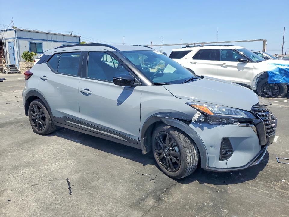 2024 Nissan Kicks VIN 3N1CP5DVXRL564611 COPART salvage auction — FRONT END, Ca - Salvage Certificate, sold $4,400 on 2026-07-31 (photo 4)