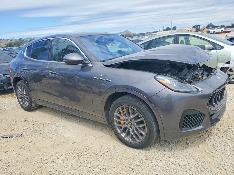2023 Maserati Grecale VIN ZN682AVA2P7427538 COPART salvage auction — FRONT END, Ca - Salvage Certificate, sold $14,000 on 2026-08-11 (photo 4)
