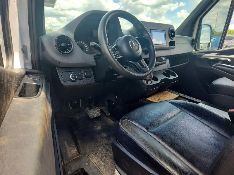 2020 Mercedes-benz VIN W1W40CHY7LT025742 COPART salvage auction — MINOR DENT/SCRATCHES, Oh - Certificate Of Title, sold $12,500 on 2026-07-29 (photo 8)