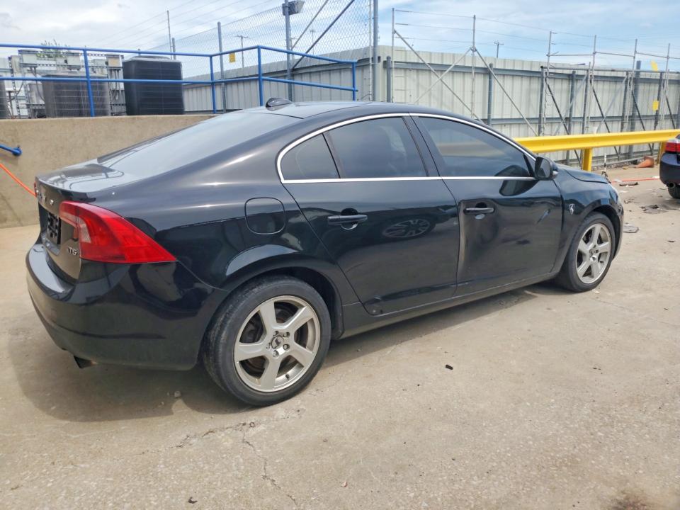2012 Volvo VIN YV1622FS4C2028458 COPART salvage auction — FRONT END, Ky - Cert Of Title-Salvage, sold $350 on 2026-07-15 (photo 3)