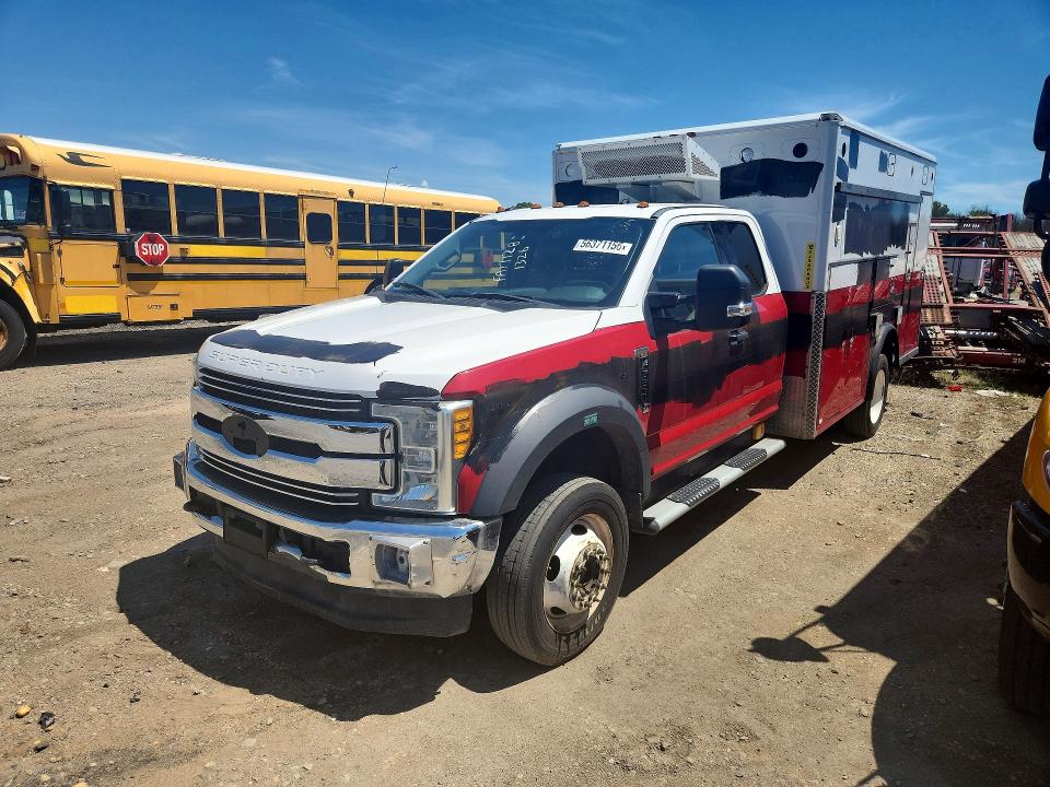 2017 Ford F-550 super duty VIN 1FD0X5HT9HEC91194 COPART salvage auction — MINOR DENT/SCRATCHES, Ny - Certificate Of Title, sold $14,500 on 2026-07-22 (photo 1)