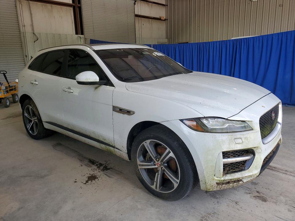 2018 Jaguar F-pace VIN SADCL2FN5JA261496 COPART salvage auction — MECHANICAL, Wv - Certificate Of Title, sold $3,400 on 2026-07-17 (photo 4)