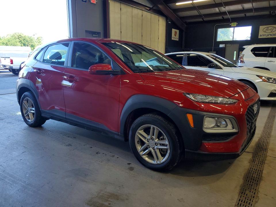 2021 Hyundai Kona VIN KM8K1CAA8MU711325 COPART salvage auction — REAR END, CT - CERTIFICATE OF TITLE (P), sold $9,200 on 2026-07-30 (photo 4)