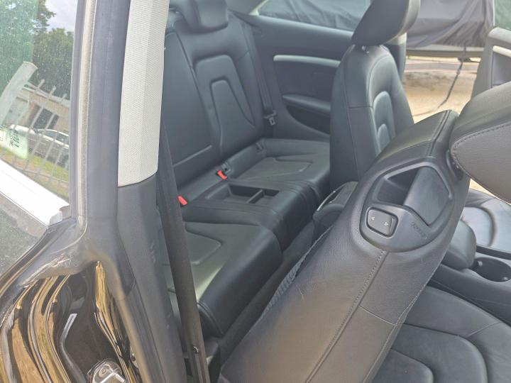 2011 Audi A5 VIN WAUCFAFR0BA026180 COPART salvage auction — FRONT END, Mo - Certificate Of Title (P), sold $2,000 on 2026-07-08 (photo 6)
