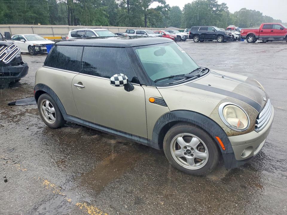 2007 Mini Cooper VIN WMWMF33597TT57367 COPART salvage auction — REAR END, Al - Cert Of Title-Salvage Title, sold $750 on 2026-07-20 (photo 4)