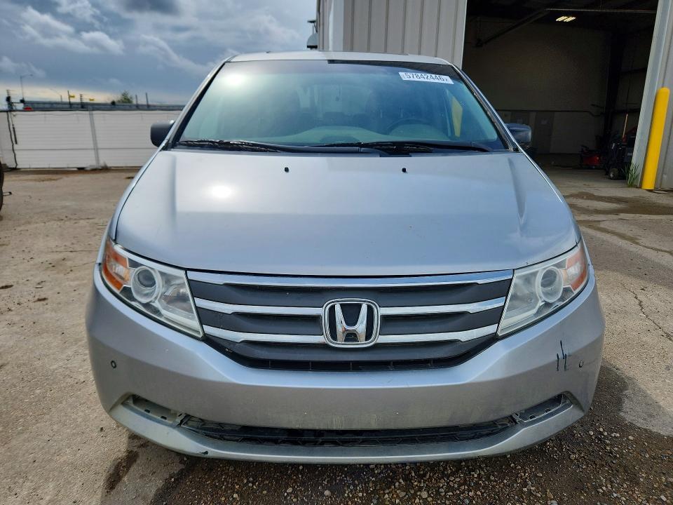 2013 Honda Odyssey VIN 5FNRL5H66DB507822 COPART salvage auction — SIDE, Ab - Bos - Salvage, sold $4,450 on 2026-07-09 (photo 5)