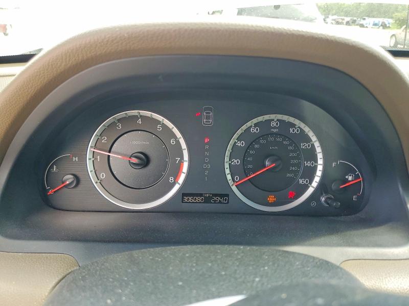 2008 Honda Accord VIN JHMCP268X8C032285 COPART salvage auction — FRONT END, Tx - Salvage Vehicle Title, sold $1,100 on 2026-07-31 (photo 9)
