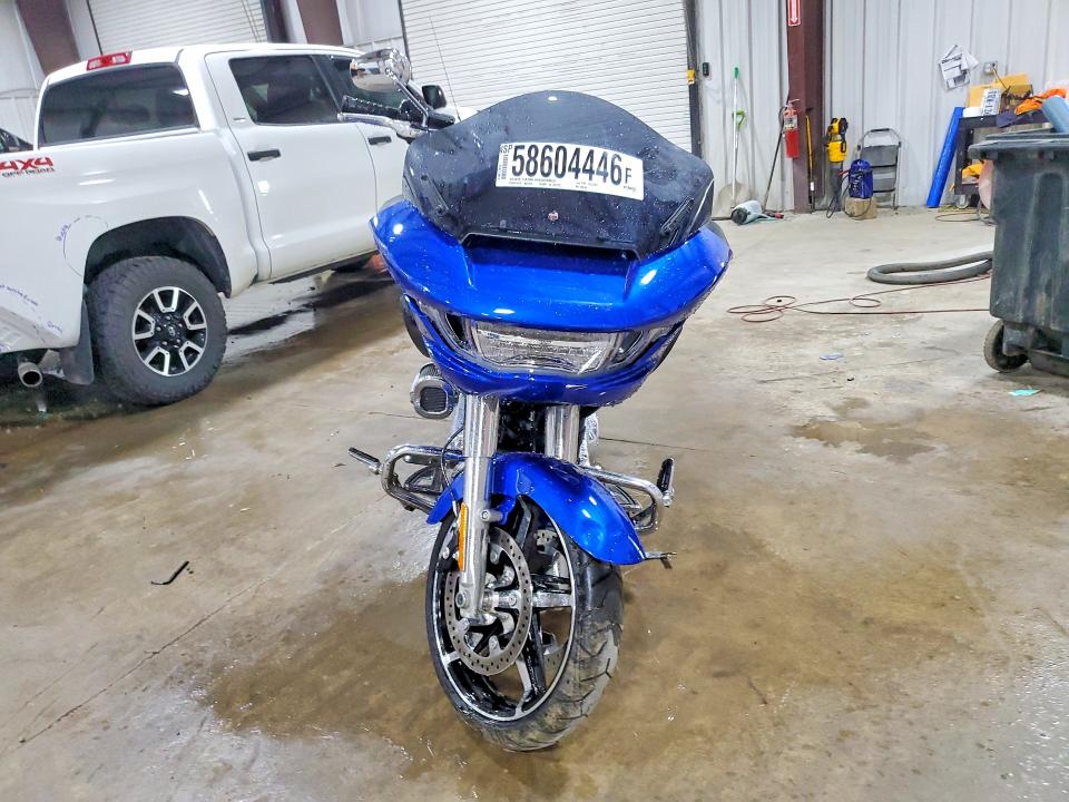 2024 Harley-davidson Fltrx VIN 1HD1KH710RB628748 COPART salvage auction — FRONT END, PA - CERTIFICATE OF SALVAGE, sold $8,400 on 2026-09-16 (photo 2)