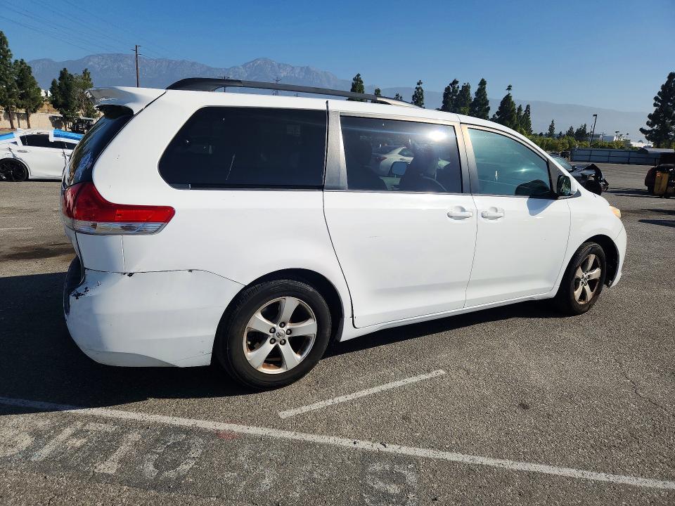 2013 Toyota VIN 5TDKK3DC0DS342981 COPART salvage auction — REAR END, CA - SALVAGE CERTIFICATE, sold $850 on 2026-07-23 (photo 3)