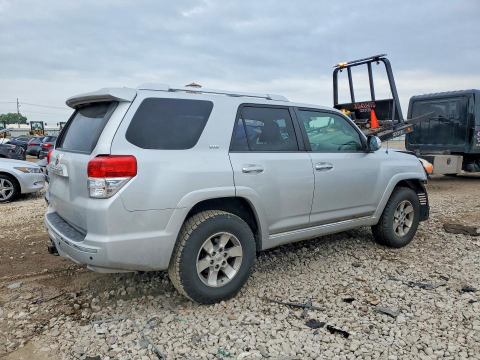 2010 Toyota 4runner VIN JTEBU5JR2A5015803 COPART salvage auction — FRONT END, Il - Salvage Certificate, sold $5,800 on 2026-07-22 (photo 3)
