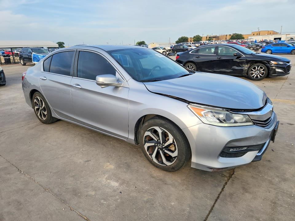2016 Honda Accord VIN 1HGCR2F98GA210078 COPART salvage auction — FRONT END, Tx - Certificate Of Title, sold $250 on 2026-07-27 (photo 4)