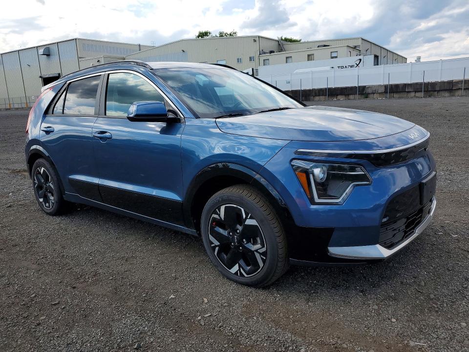 2023 Kia Niro VIN KNDCR3L14P5045934 COPART salvage auction — FRONT END, NY - CERTIFICATE OF TITLE, sold $9,100 on 2026-07-08 (photo 4)