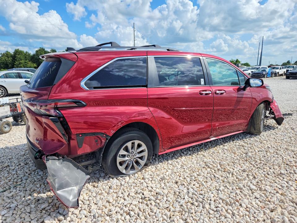 2025 Toyota VIN 5TDYRKEC8SS285442 COPART salvage auction — FRONT END, Tx - Salvage Vehicle Title, sold $13,900 on 2026-07-23 (photo 3)