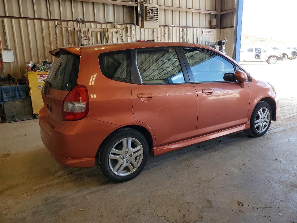 2007 Honda Fit VIN JHMGD38687S068539 COPART salvage auction — WATER/FLOOD, Tx - Salvage Title-Flood Damage, sold $550 on 2026-07-17 (photo 3)
