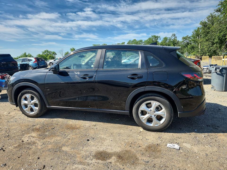 2025 Honda Hr-v VIN 3CZRZ1H39SM750556 COPART salvage auction — MINOR DENT/SCRATCHES, Fl - Certificate Of Destruction, sold $14,800 on 2026-07-30 (photo 2)