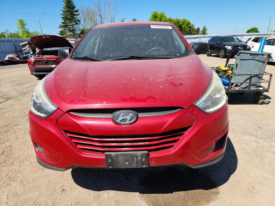 2015 Hyundai VIN KM8JTCAF2FU026600 COPART salvage auction — MINOR DENT/SCRATCHES, On - Permit No Brand - Unfit, sold $2,500 on 2026-07-03 (photo 5)