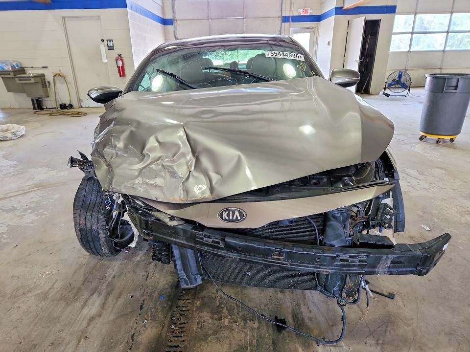 2013 Kia Optima VIN 5XXGN4A72DG257488 COPART salvage auction — FRONT END, VA - CERT OF TITLE - SALVAGE, sold $475 on 2026-07-02 (photo 5)