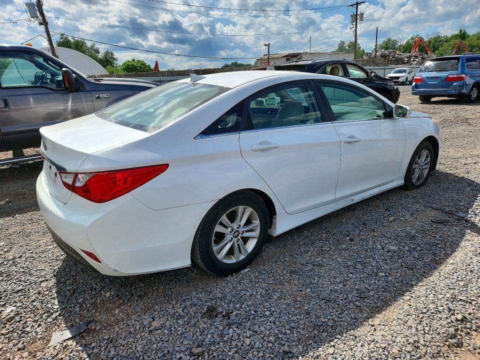 2014 Hyundai VIN 5NPEB4AC3EH891475 COPART salvage auction — MECHANICAL, NJ - CERT OF TITLE-SALVAGE, sold $575 on 2026-07-02 (photo 3)