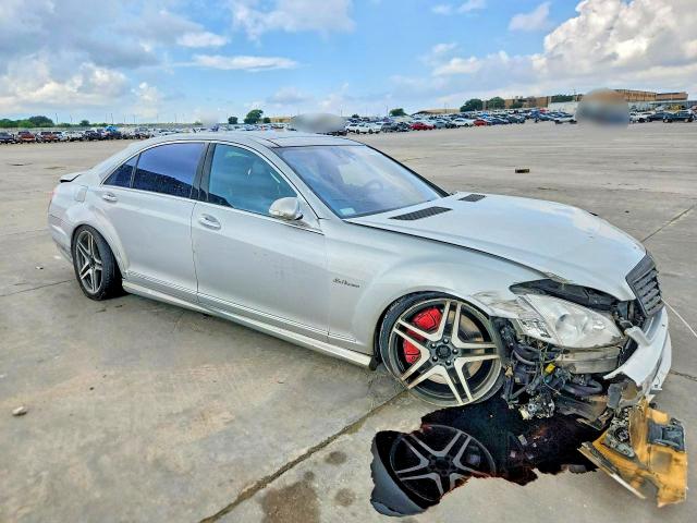 2008 Mercedes-benz S-klasse amg VIN WDDNG77X88A148471 COPART salvage auction — FRONT END, Tx - Salvage Vehicle Title, sold $1,900 on 2026-07-16 (photo 4)