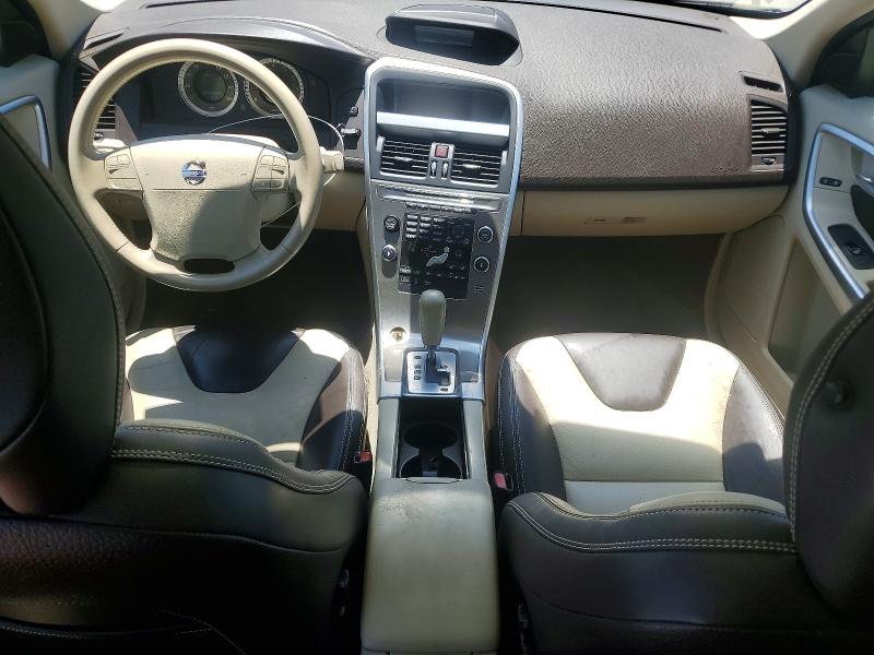 2010 Volvo Xc60 VIN YV4992DZ0A2029308 COPART salvage auction — UNDERCARRIAGE, NC - DEALER ONLY CLEAN TITLE, sold $1,250 on 2026-08-06 (photo 8)