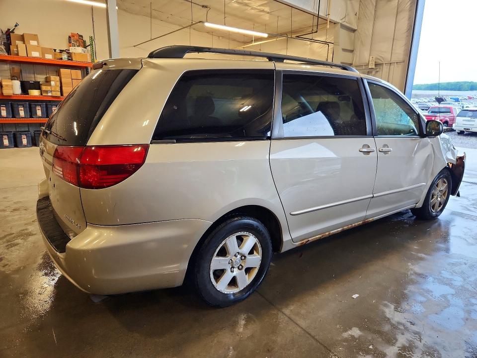 2005 Toyota Sienna VIN 5TDZA23C45S320674 COPART salvage auction — FRONT END, Mn - Cert Of Title-Prior Salvage, sold $475 on 2026-07-27 (photo 3)