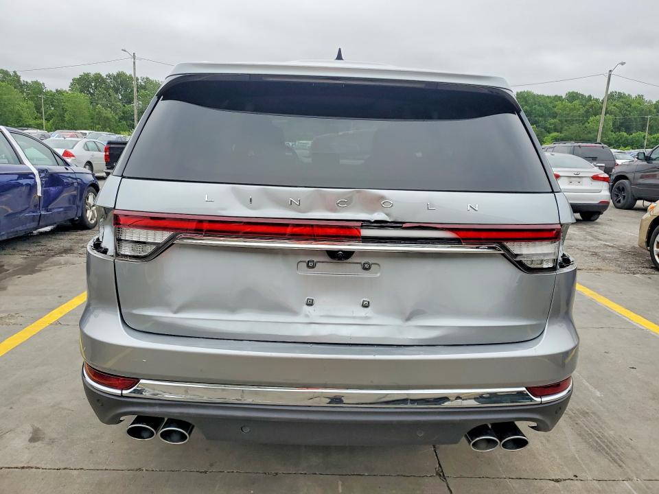 2023 Lincoln VIN 5LM5J7XC9PGL29012 COPART salvage auction — REAR END, Salvage Title, sold $20,200 on 2026-09-21 (photo 6)