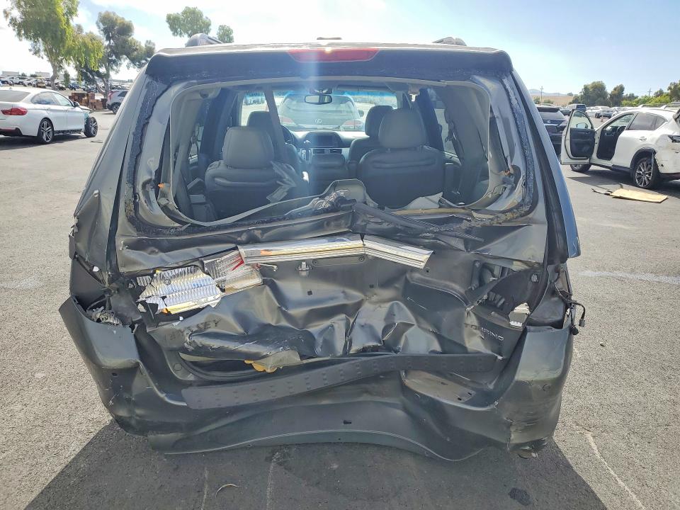 2008 Honda Odyssey VIN 5FNRL38918B014697 COPART salvage auction — REAR END, Ca - Salvage Certificate, sold $175 on 2026-07-27 (photo 6)