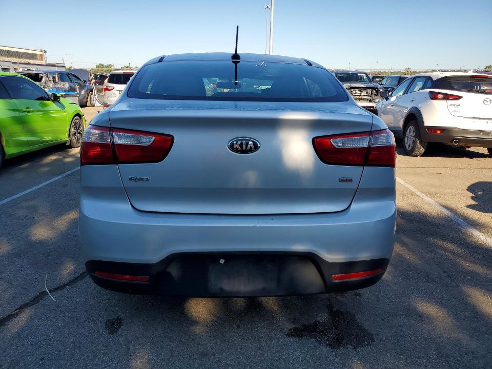 2014 Kia VIN KNADM4A3XE6418427 COPART salvage auction — SIDE, Salvage Title, sold $80 on 2026-07-10 (photo 6)