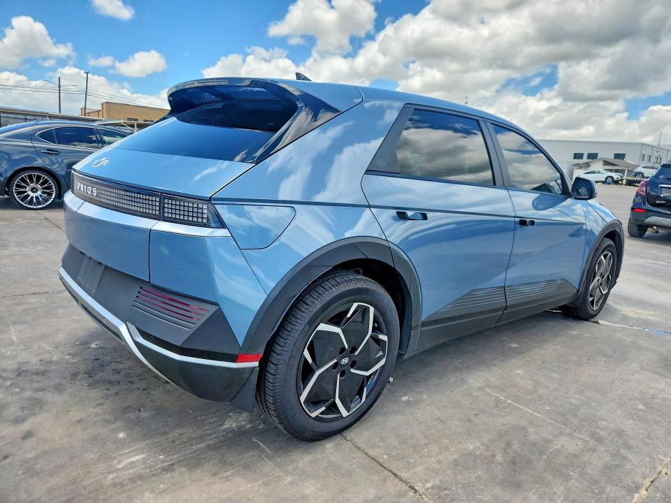 2022 Hyundai Ioniq VIN KM8KN4AE9NU091812 COPART salvage auction — SIDE, Tx - Salvage Vehicle Title, sold $8,600 on 2026-07-16 (photo 3)