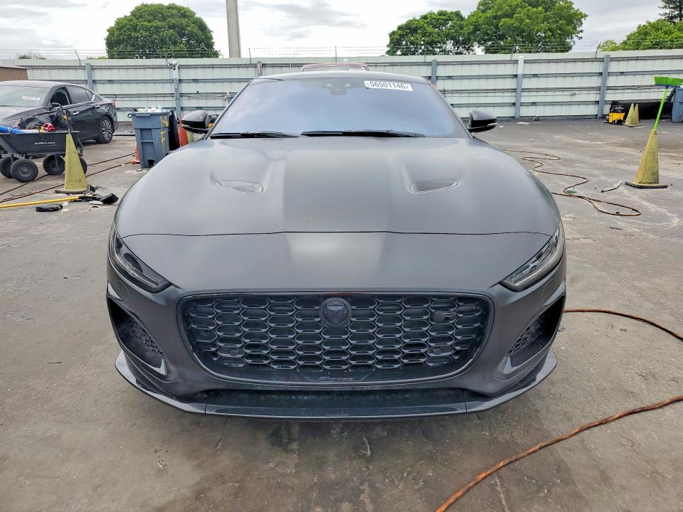 2024 Jaguar F-type VIN SAJD51FE6RCK85845 COPART salvage auction — WATER/FLOOD, Fl - Cert Of Title-Slvg Rebld Flood, sold $38,000 on 2026-08-31 (photo 5)