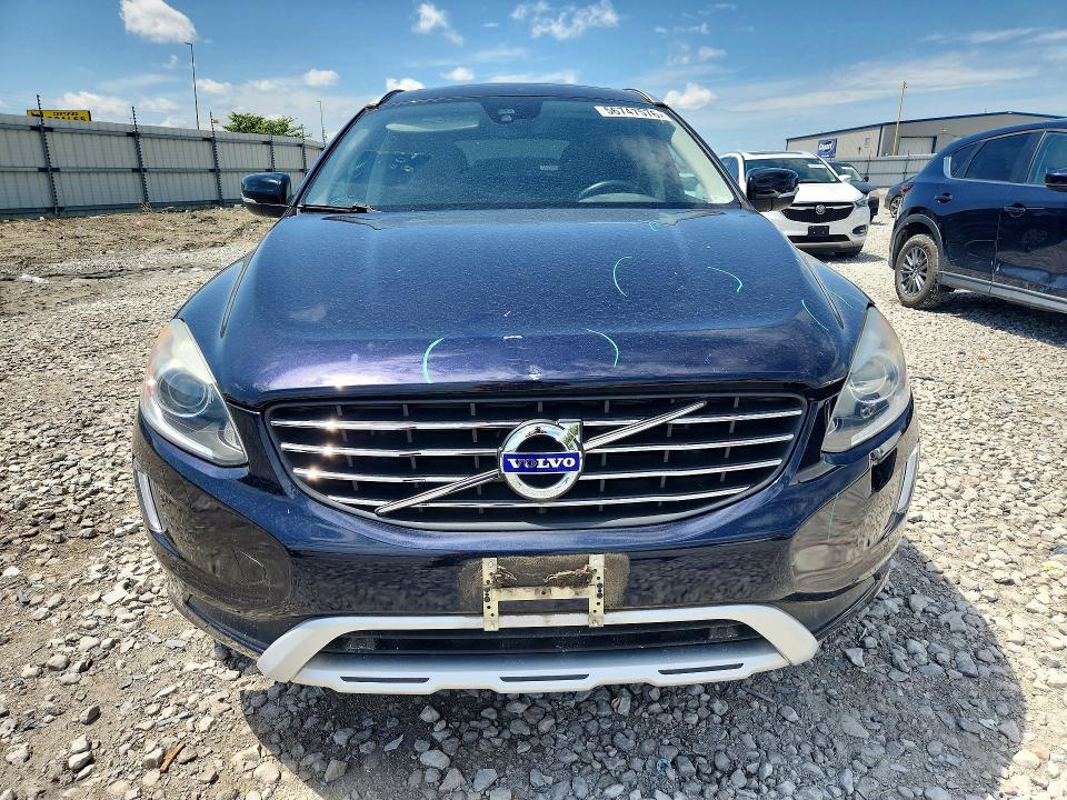 2017 Volvo Xc60 VIN YV449MRR4H2166051 COPART salvage auction — MINOR DENT/SCRATCHES, Il - Salvage Certificate, sold $7,100 on 2026-07-20 (photo 5)