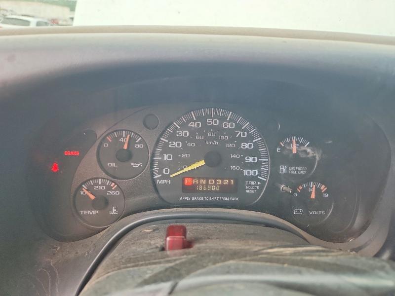 1998 Gmc Savana VIN 1GJHG39R3W1090550 COPART salvage auction — FRONT END, OK - CERT OF TITLE-SALVAGE, sold $600 on 2026-07-10 (photo 9)