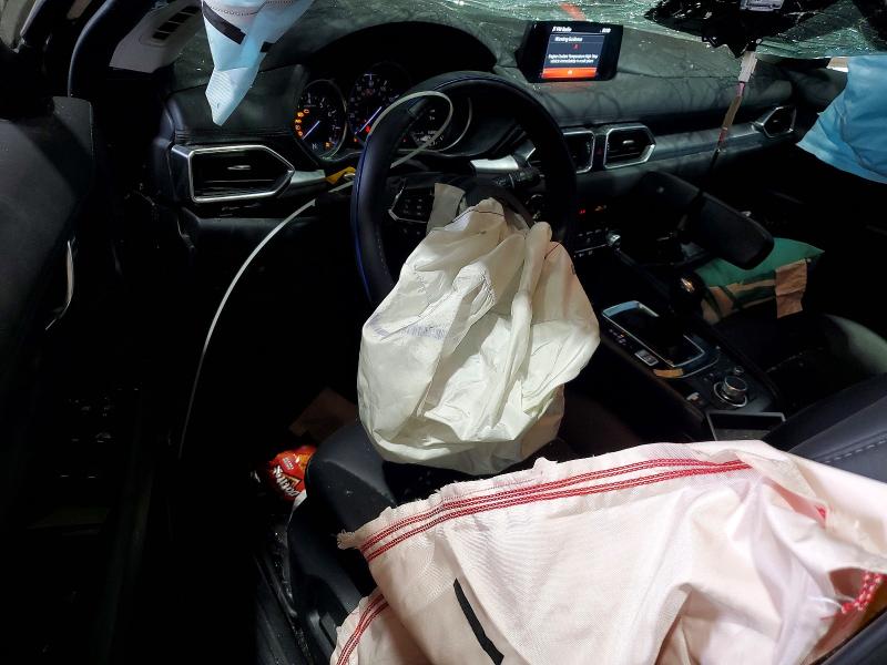 2019 Mazda Cx-5 VIN JM3KFBCM7K1512635 COPART salvage auction — ROLLOVER, Pa - Certificate Of Salvage, sold $800 on 2026-07-13 (photo 8)