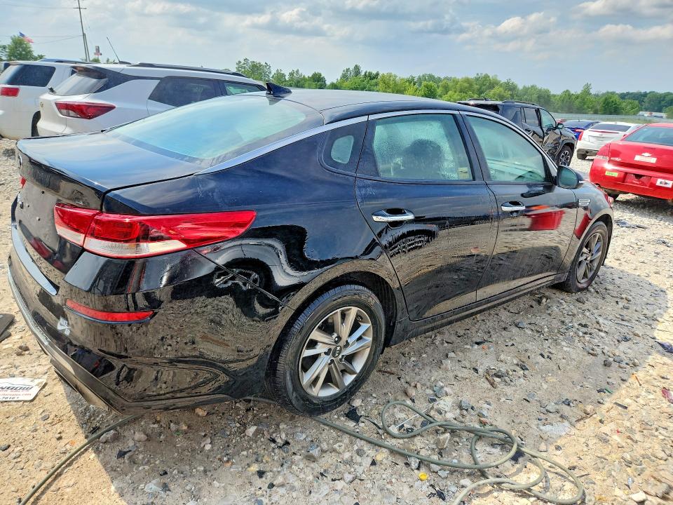 2019 Kia Optima VIN 5XXGT4L36KG307368 COPART salvage auction — FRONT END, MI - CERTIFICATE OF TITLE, sold $2,350 on 2026-07-09 (photo 3)