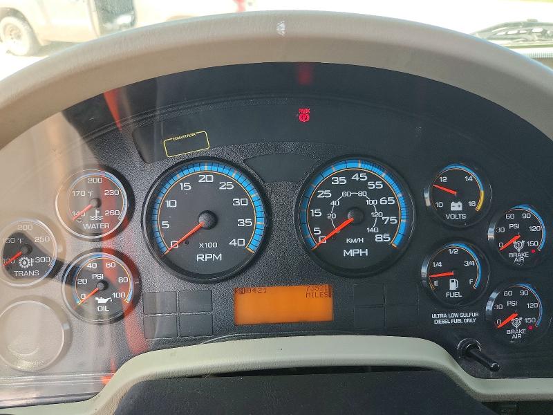 2014 International 4000 series VIN 3HAJTSKN5EL776257 COPART salvage auction — NORMAL WEAR, Tx - Certificate Of Title, sold $14,500 on 2026-07-30 (photo 8)
