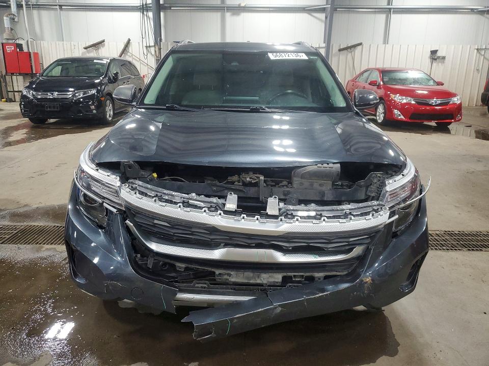 2021 Kia Seltos VIN KNDERCAA1M7121833 COPART salvage auction — FRONT END, Mo - Salvage Certificate Of Title, sold $4,450 on 2026-07-09 (photo 5)
