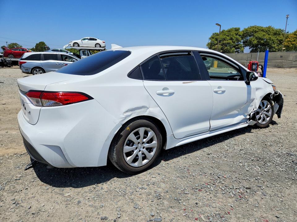 2024 Toyota Corolla VIN 5YFB4MDE3RP172620 COPART salvage auction — FRONT END, Ca - Salvage Certificate, sold $3,150 on 2026-07-02 (photo 3)