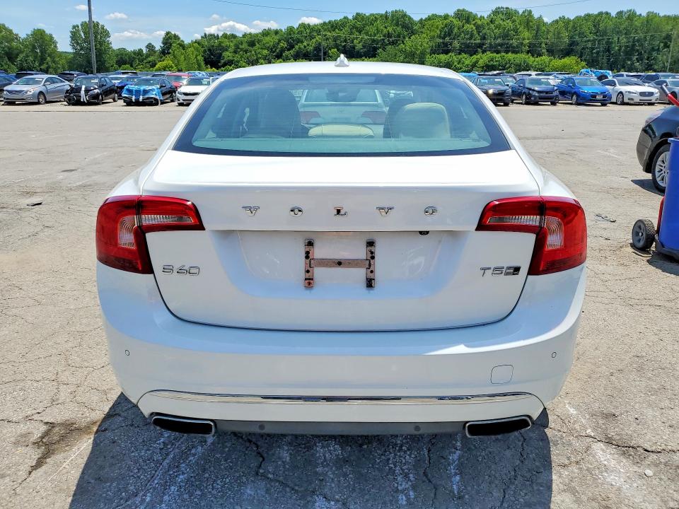 2018 Volvo S60 VIN LYV402TM5JB171942 COPART salvage auction — NORMAL WEAR, Ky - Certificate Of Title (P), sold $1,000 on 2026-07-03 (photo 6)