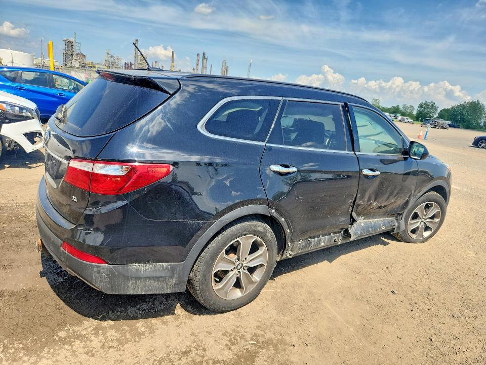 2014 Hyundai Santa fe VIN KM8SM4HF3EU042185 COPART salvage auction — SIDE, Qc - Gravement Accidente, sold $1,100 on 2026-07-28 (photo 3)