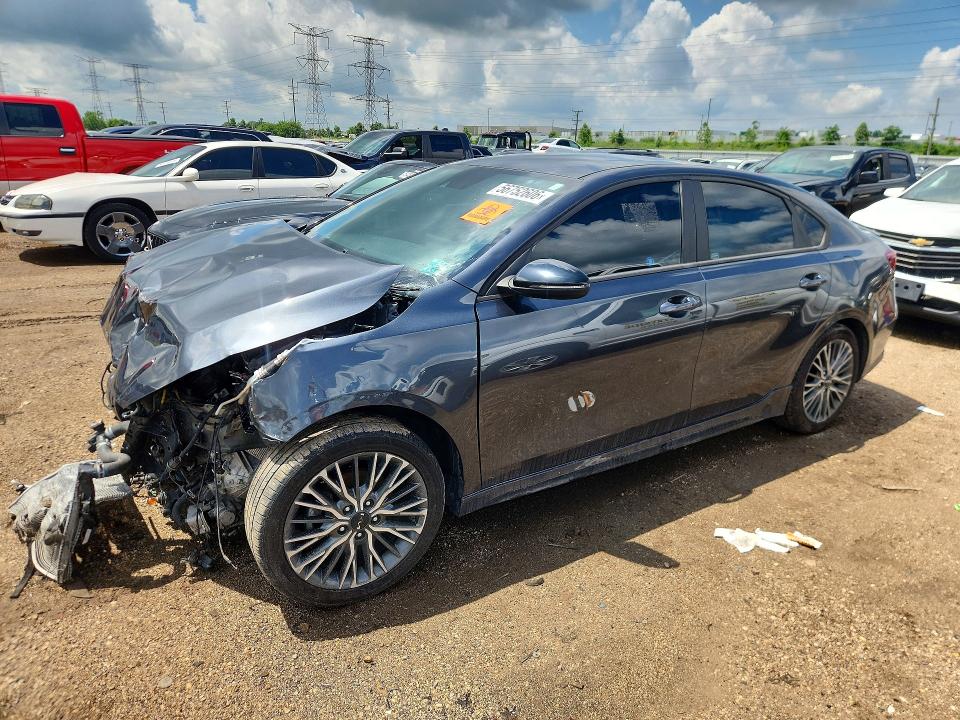 2023 Kia Forte VIN 3KPF54ADXPE529977 COPART salvage auction — FRONT END, Mi - Certificate Of Title, sold $2,700 on 2026-07-03 (photo 1)