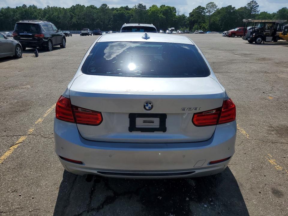 2015 BMW 3er VIN WBA3A5G57FNS90125 COPART salvage auction — FRONT END, AL - CERT OF TITLE-SALVAGE TITLE, sold $875 on 2026-08-03 (photo 6)