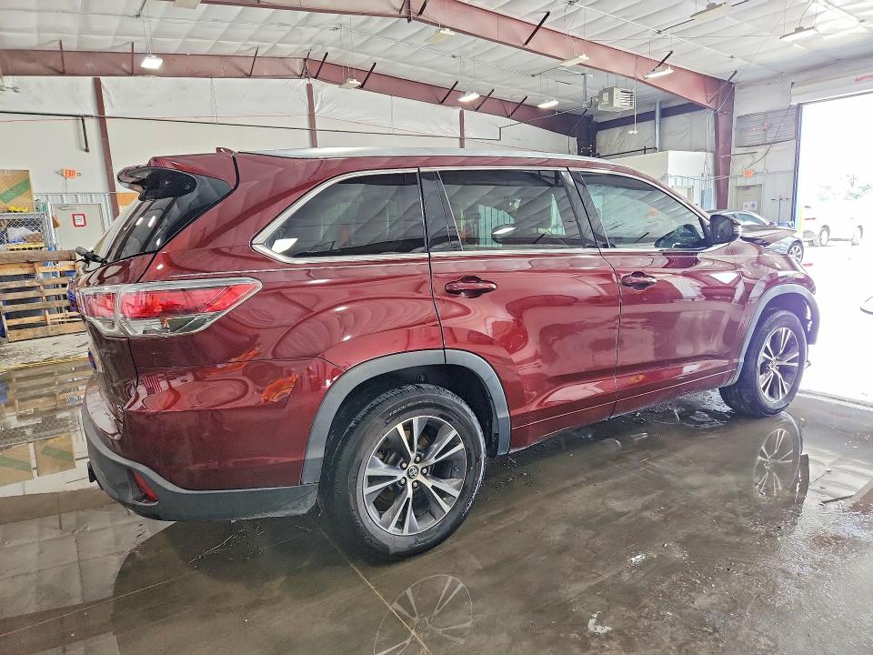 2016 Toyota Highlander VIN 5TDKKRFH6GS159942 COPART salvage auction — FRONT END, Il - Salvage Certificate, sold $3,300 on 2026-07-20 (photo 3)