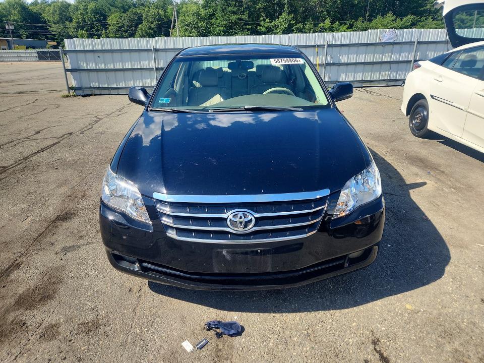 2006 Toyota Avalon VIN 4T1BK36B16U074523 COPART salvage auction — MINOR DENT/SCRATCHES, RI - CERTIFICATE OF TITLE (P), sold $575 on 2026-07-02 (photo 5)