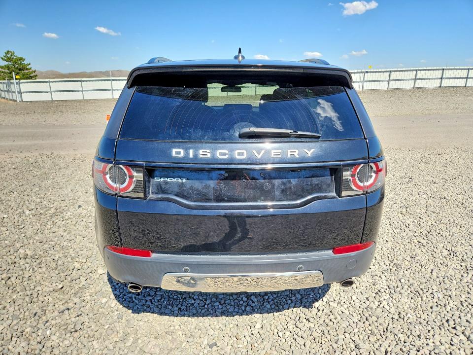 2016 Land rover Discovery VIN SALCR2BG8GH565562 COPART salvage auction — MINOR DENT/SCRATCHES, NV - CERTIFICATE OF TITLE, sold $2,600 on 2026-07-09 (photo 6)