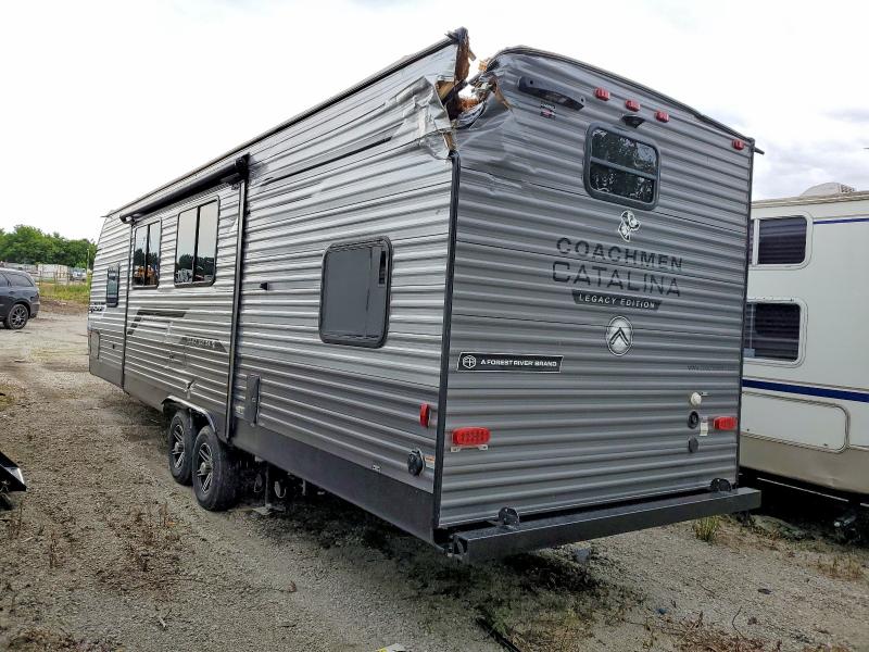 2025 Foresriver VIN 5ZT2CAUB5SN301496 COPART salvage auction — WATER/FLOOD, IN - CERT OF TITLE-SALVAGE TITLE, sold $450 on 2026-09-10 (photo 3)