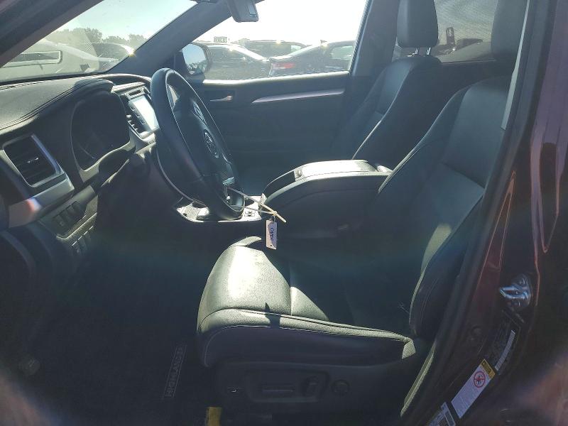 2017 Toyota VIN 5TDJZRFH9HS396885 COPART salvage auction — REAR END, Ca - Salvage Certificate, sold $10,500 on 2026-07-02 (photo 7)