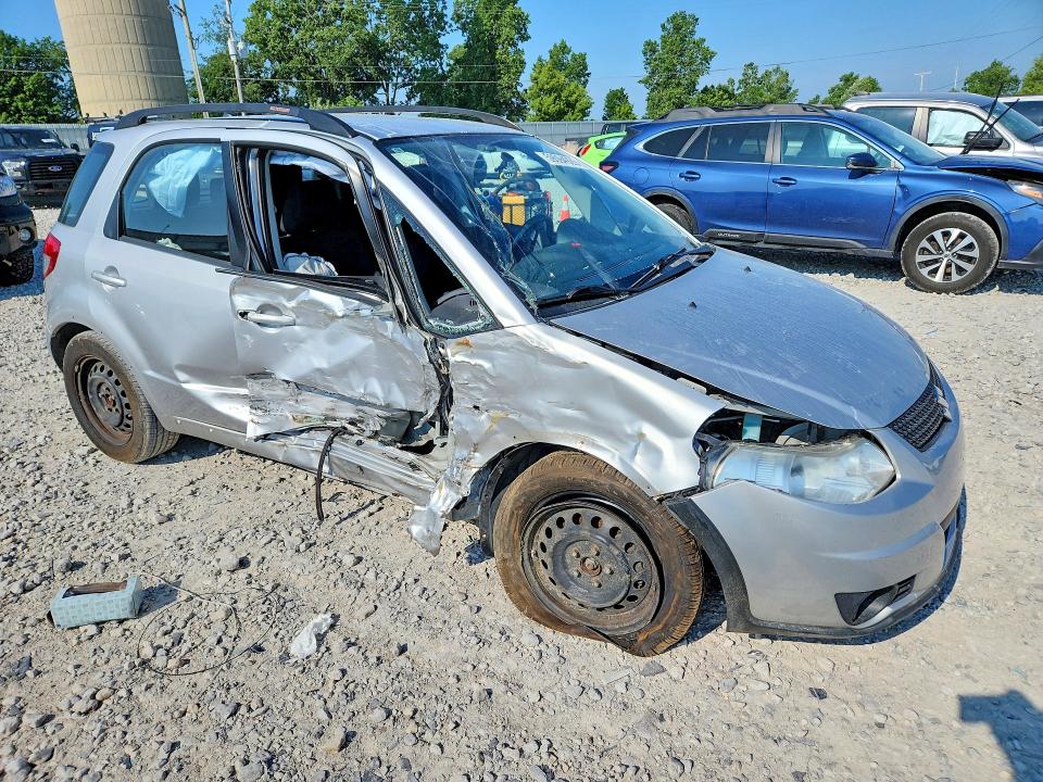 2011 Suzuki Sx4 VIN JS2YB5A39B6301651 COPART salvage auction — SIDE, Mi - Certificate Of Title, sold $200 on 2026-09-10 (photo 4)