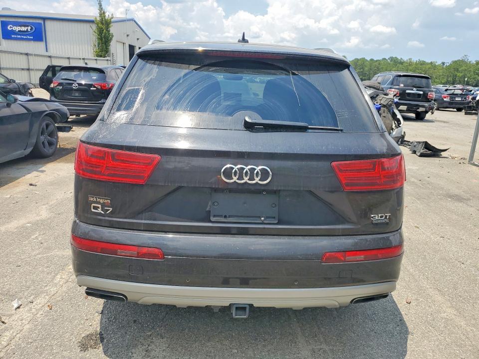 2018 Audi Q7 VIN WA1VAAF78JD030011 COPART salvage auction — MINOR DENT/SCRATCHES, Al - Certificate Of Title, sold $6,100 on 2026-07-06 (photo 6)